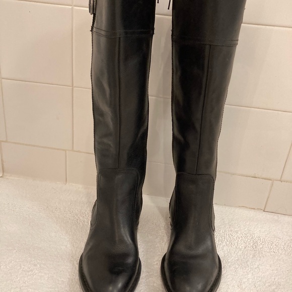 Born Shoes - Born knee high Fannar boots- like new condition.